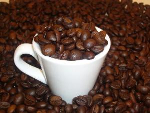 Caffè arabica, quotazioni da record: gli investimenti sfruttano il rally