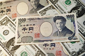 Bond giapponesi in evidente calo: lo yen si rafforza
