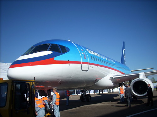 Finmeccanica: commessa milionaria per SuperJet International