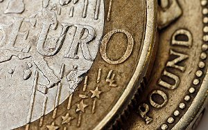 Banca Imi: i nuovi certificati puntano sul cambio euro-sterlina