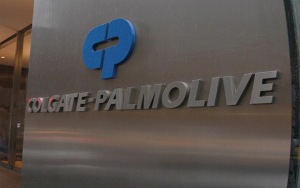 Colgate Palmolive: primi bond dopo l'accordo con Unilever