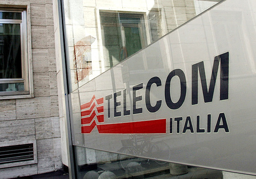 Telecom Italia, la crisi impone la riduzione del dividendo