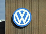 VW_Logo_am_Heizkraftwerk_Wolfsburg_Nord