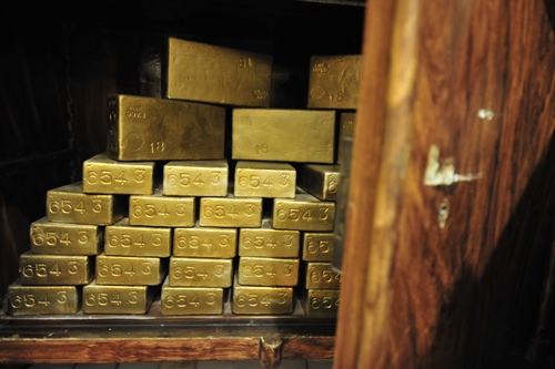Oro perde il 34% nel primo semestre 2013