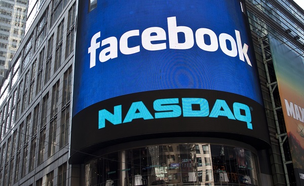 Facebook, crollo azioni per trimestrale deludente