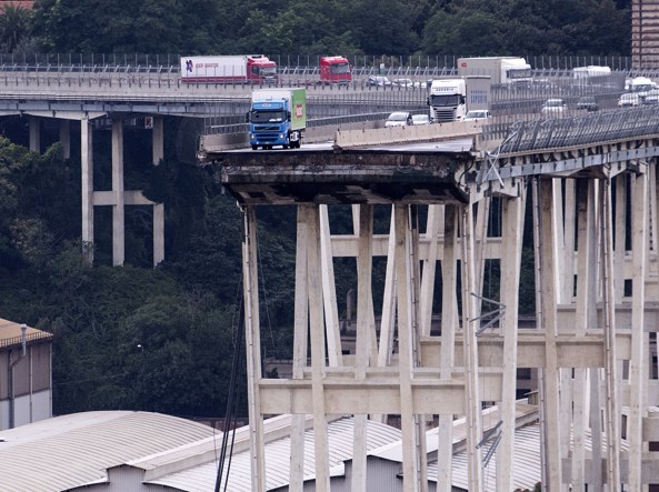 Dopo Ponte Morandi crolla anche il titolo Atlantia, controllore di Autostrade