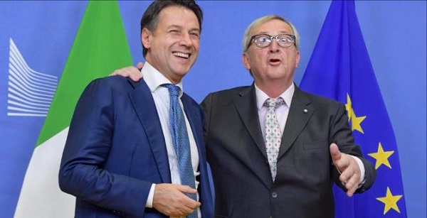 Juncker preoccupato per crescita Italia: Conte rassicura