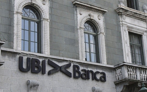 Intesa Sanpaolo lancia offerta su Ubi Banca