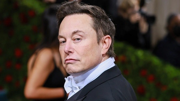 Elon Musk si dimette da Twitter?